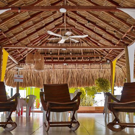 Casa Hotel Las Antillas Tolú エクステリア 写真