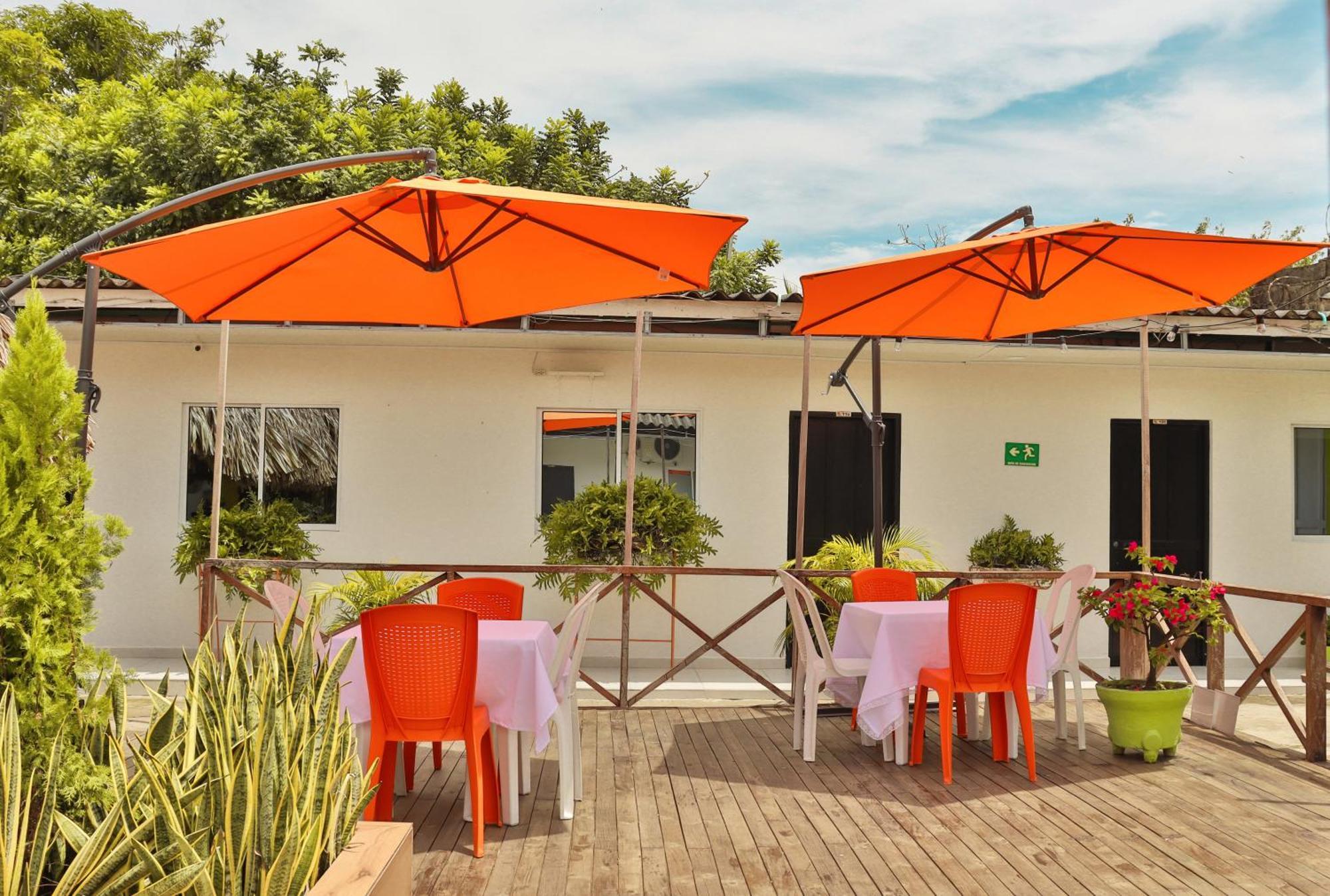 Casa Hotel Las Antillas Tolú エクステリア 写真