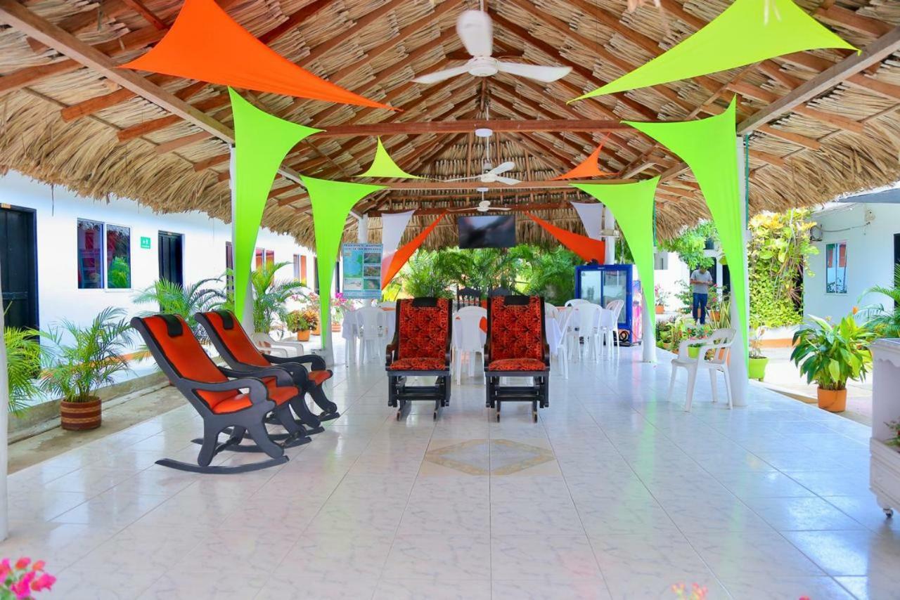 Casa Hotel Las Antillas Tolú エクステリア 写真