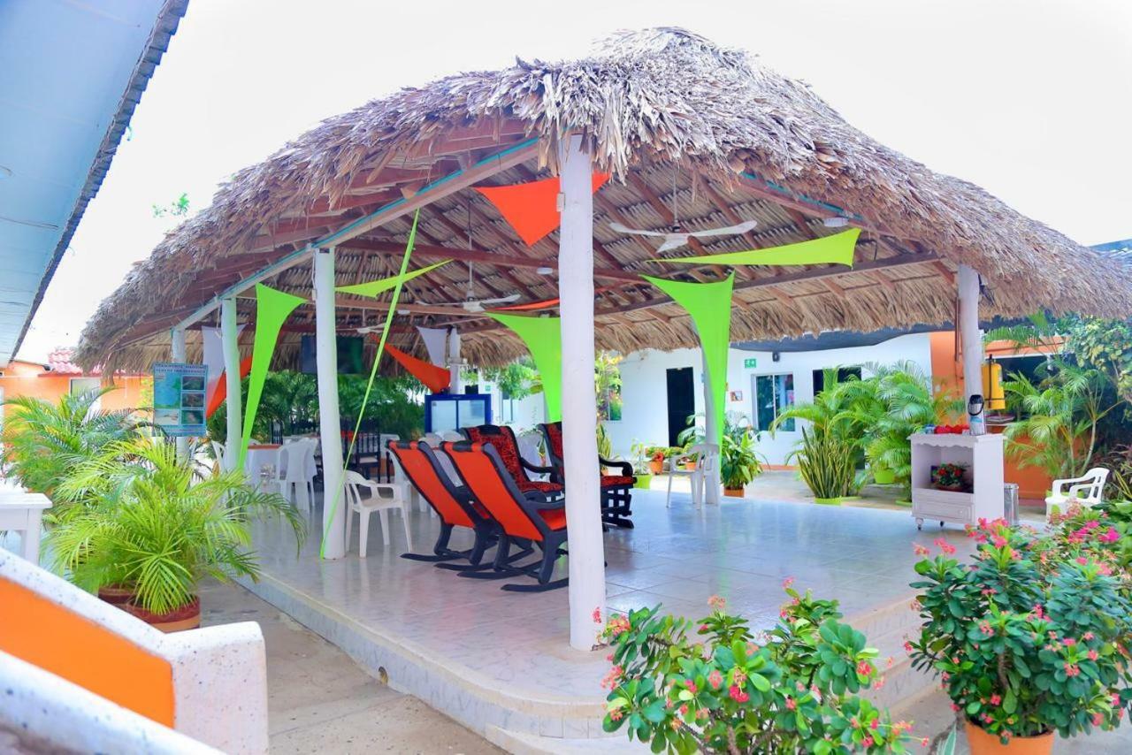 Casa Hotel Las Antillas Tolú エクステリア 写真