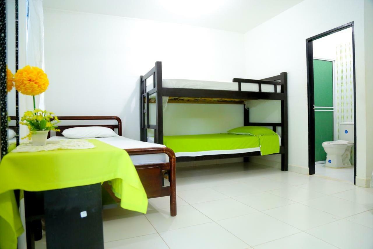 Casa Hotel Las Antillas Tolú エクステリア 写真